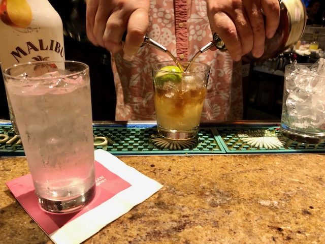 ロイヤルハワイアンホテルのマイタイバー