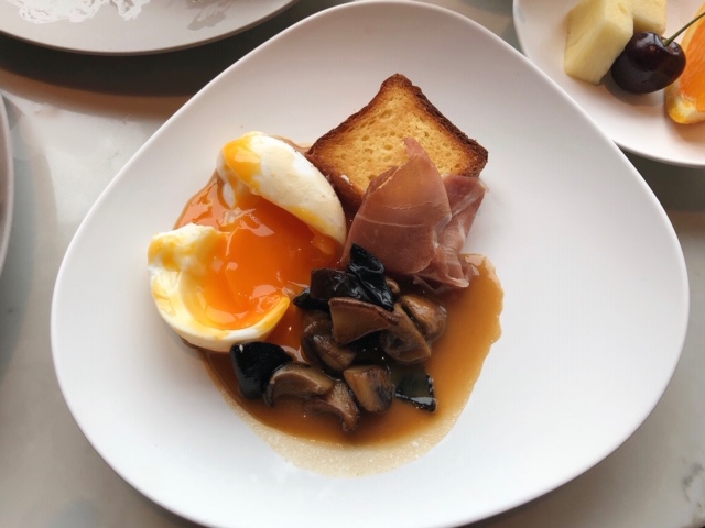 メズム東京 シェフズシアター朝食