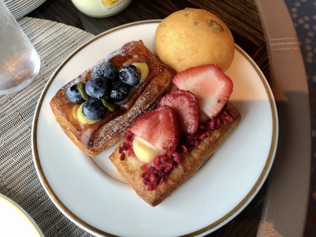 リッツカールトン東京クラブラウンジ朝食