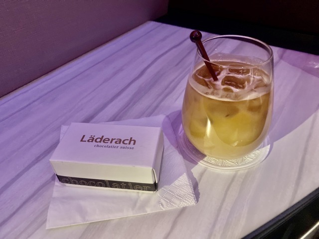 カタール航空Qスイート機内食