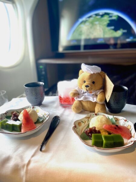 シンガポール航空ファーストクラス機内食