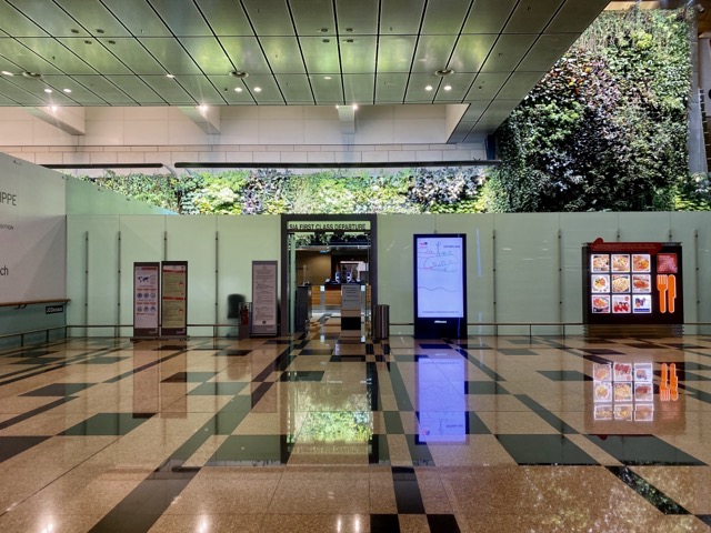 シンガポール航空ファーストクラスチェックイン