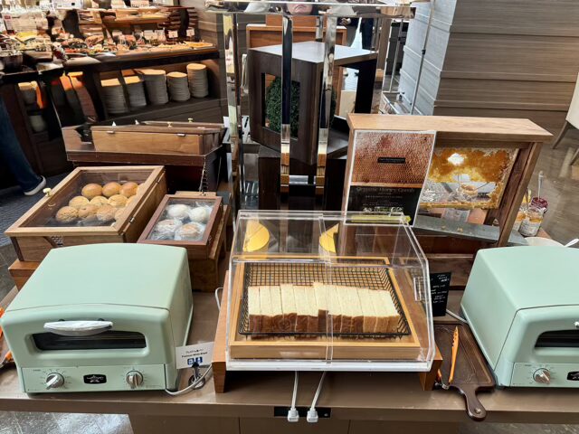 東京マリオットホテル朝食ブッフェ パン